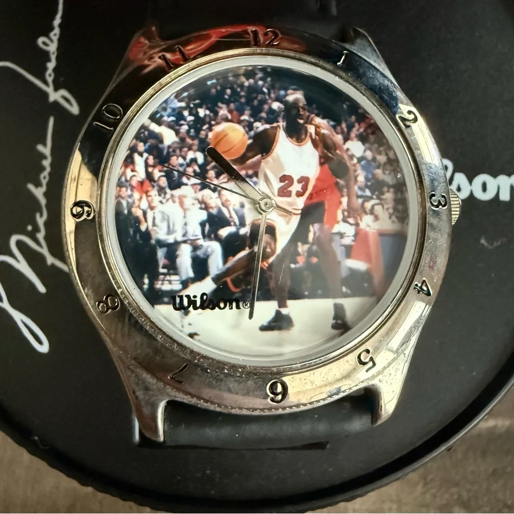 Avon‎ 1997 Michael Jordan #23 Watch Basketball Case Chicago Bulls Wilson No Box